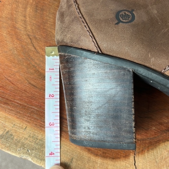 Born Fina Chukka Style Boot - Picture 11 of 12